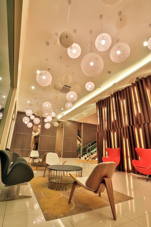 Supreme Hotel Malacca Extérieur photo