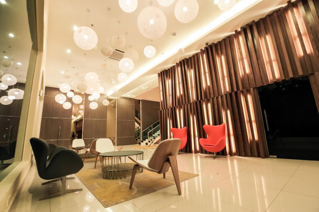 Supreme Hotel Malacca Extérieur photo