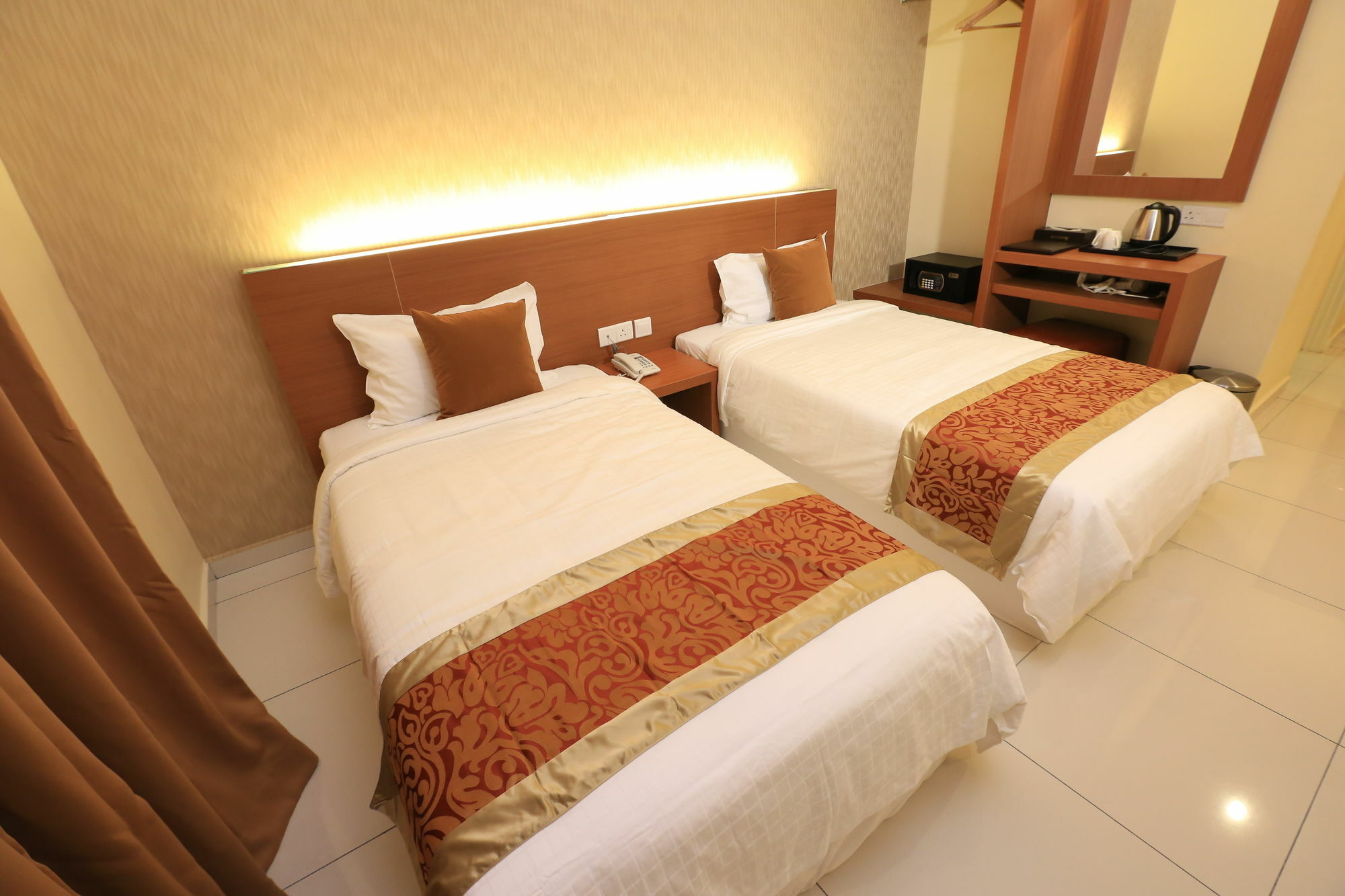 Supreme Hotel Malacca Extérieur photo