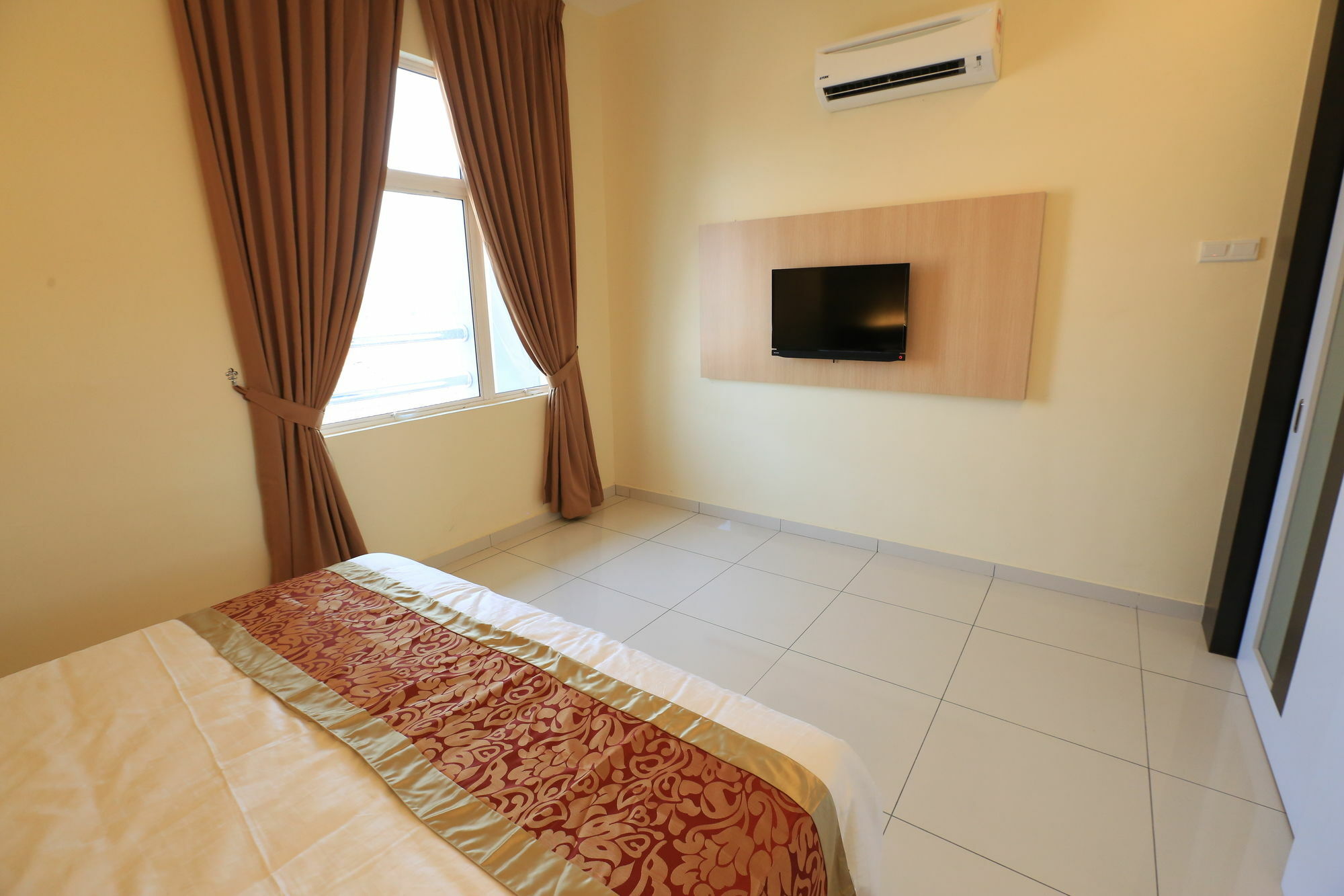 Supreme Hotel Malacca Extérieur photo